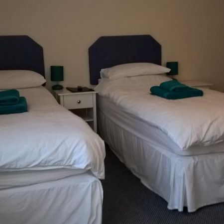 Queen Mary Inn Poole Dış mekan fotoğraf