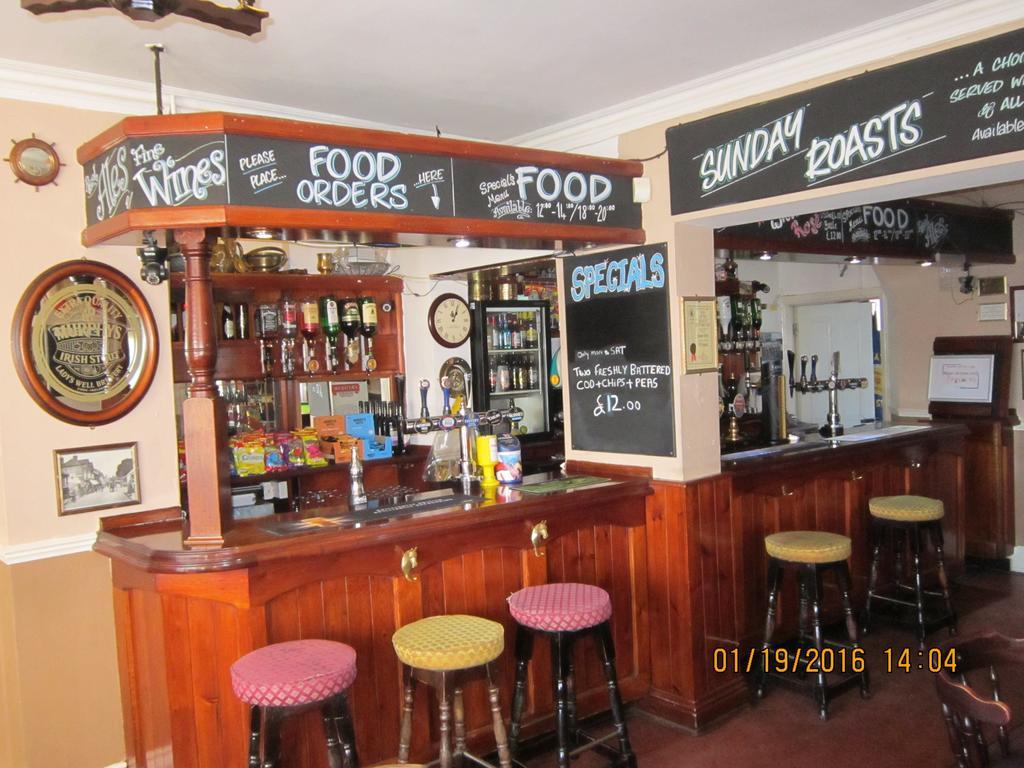 Queen Mary Inn Poole Dış mekan fotoğraf