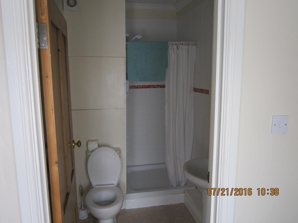 Queen Mary Inn Poole Dış mekan fotoğraf