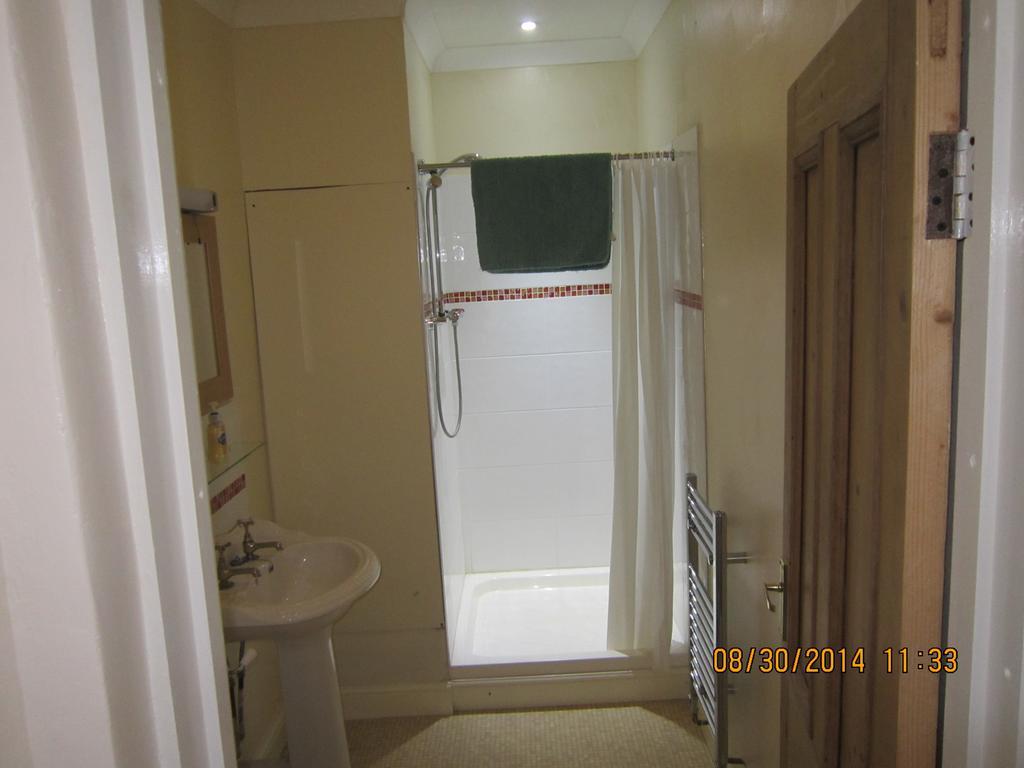 Queen Mary Inn Poole Oda fotoğraf