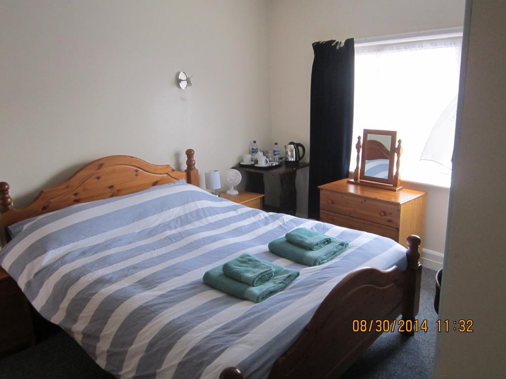 Queen Mary Inn Poole Oda fotoğraf
